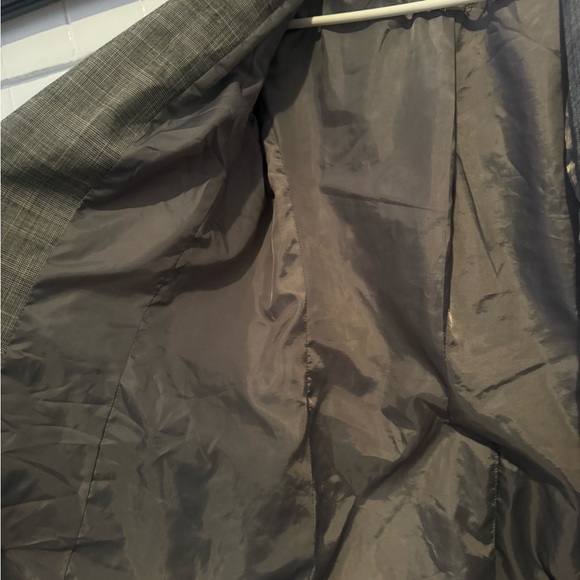 DKNY BLAZER SIZE 6 - Picture 5 of 10